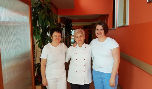 Klaudija Marciuš, Ružica Dobranić i Klaudija Fegeš u Domu za starije i nemoćne Slakovec rade više od 15 godina